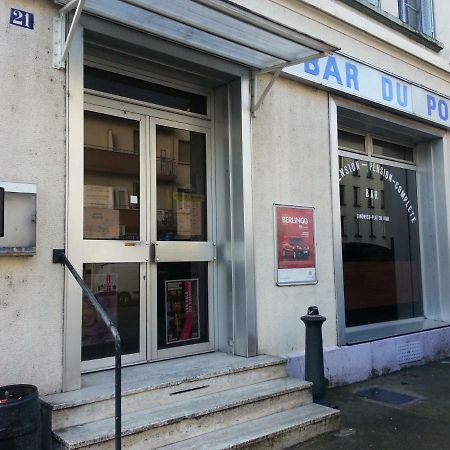 Hotel Du Pont Neuf Fontaine  Exterior photo